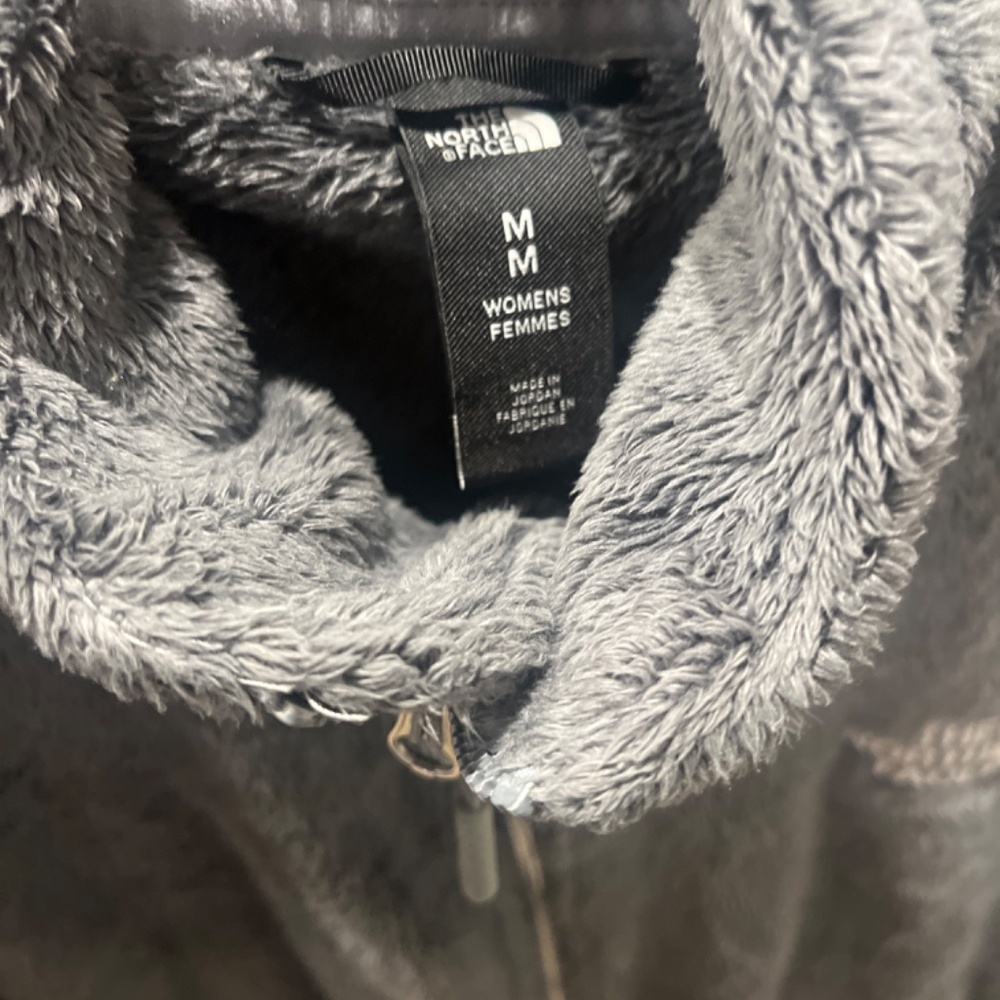 Ladies coat - Picture 3 of 3